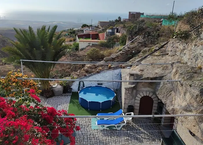 Eco Holidays Cave House Justine
